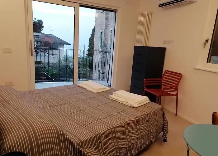 New Marina Torri Del Benaco