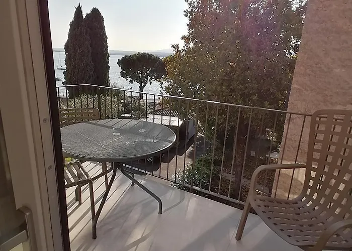 New Marina * Torri Del Benaco