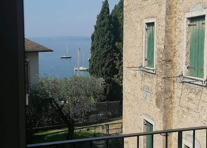 New Marina Apartament Torri Del Benaco